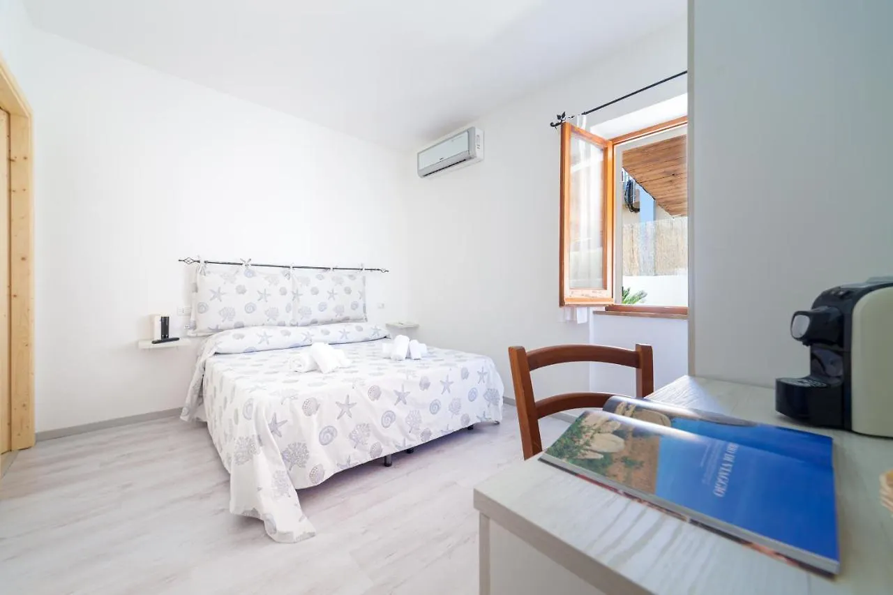 Brezza B&B Golfo Aranci 0*,  Italy