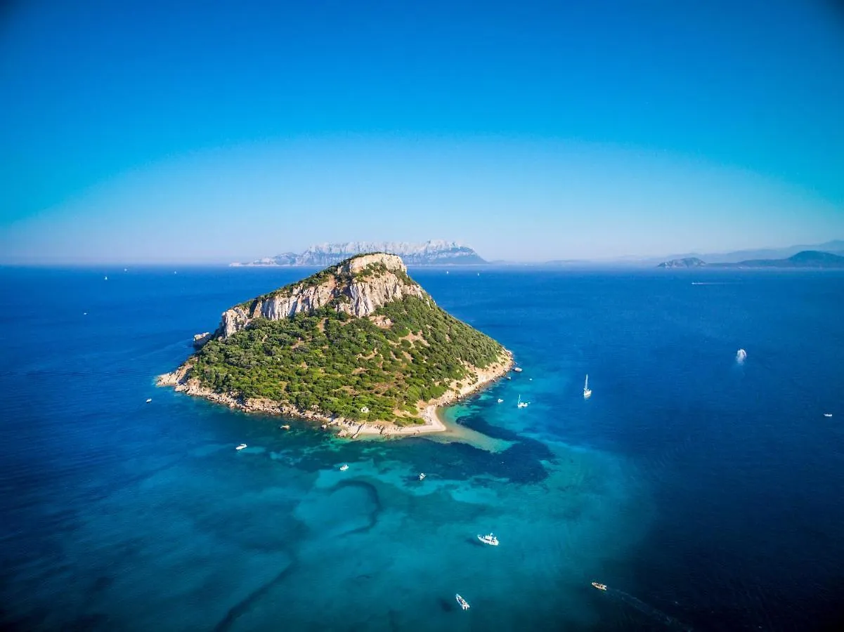 Bed & Breakfast Brezza B&B Golfo Aranci