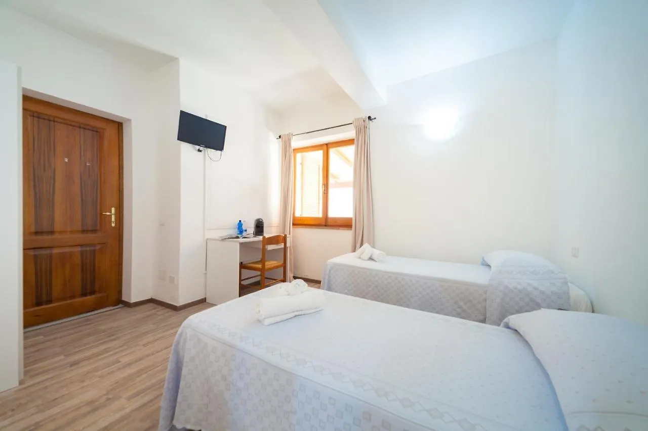 Bed & Breakfast Brezza B&B Golfo Aranci